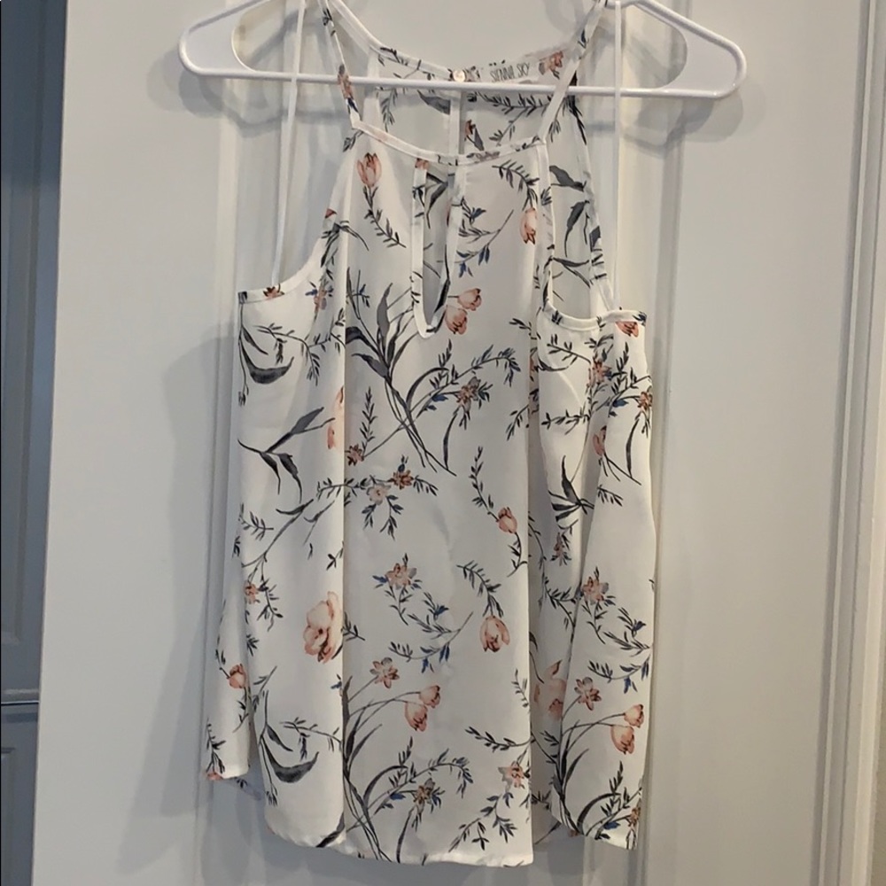 Key hole blouse